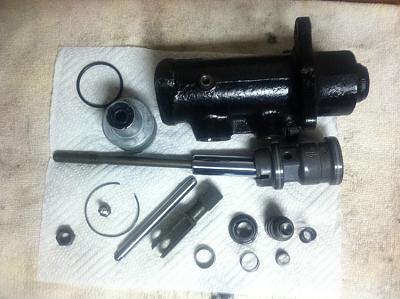 I have a Rebuild Service for the old Ate Hydraulic brake booster-img_0860.jpg