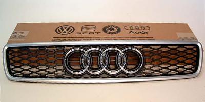 AUDI TOTALLED :-( GIAC RS4 Center Vent Boost Gauge-1725680rs4-grill.jpg