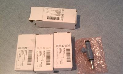 FS: New genuine B6 1.8 goodies, B5 B7-injector.jpg