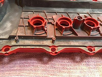 B6 S4 Valve Covers (red)-s4vc5.jpg