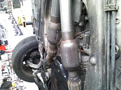 Parting out 00 audi A6 4.2 quattro-0312091533.jpg