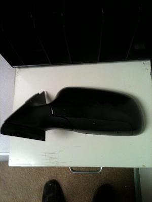 B5 A4 full size mirrors, facelift taillights-img_0603.jpg