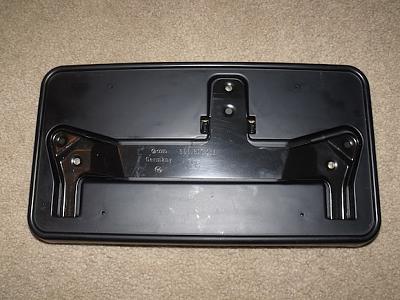 FS: B5 A4/S4 Front License Plate Bracket -  OBO-dscf8057-copy.jpg