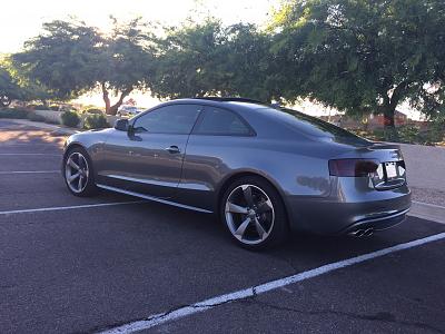 For Trade 2014 Audi S5 Tail Lights-img_9220.jpg