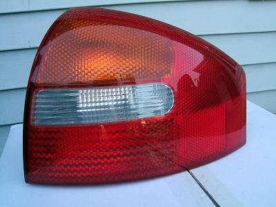 02-04 Audi A6 Right Side Tail light OEM-rs-taillight-1.jpg