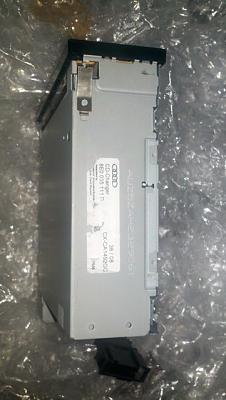 CD changer - practically new-2011-09-03_10-10-03_294.jpg