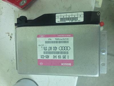 Audi B5 ABS MODULE 4D0 907 379 L-abs.jpg