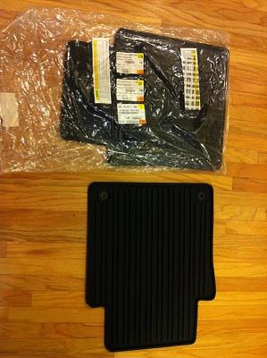 New Premium Audi OEM Rubber Mats - Rear D3 A8L 2004-2010-img_1554-s.jpg