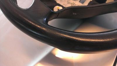 Stock B5 leather steering wheel-imag0506.jpg