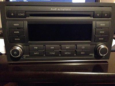 Symphony 6-disk CD changer from 2009 A4 Cabriolet-img_0291%5B1%5D.jpg