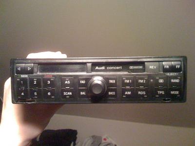Fs: Audi concert stereo from a 98 a4 1.8-picture-004.jpg