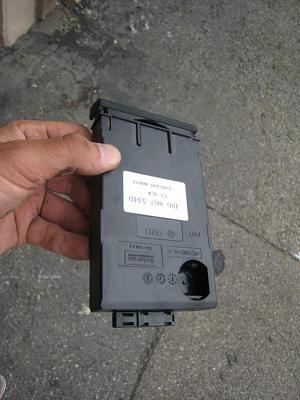 Audi A6 dash Cup Holder - Brand new-img_2388.jpg