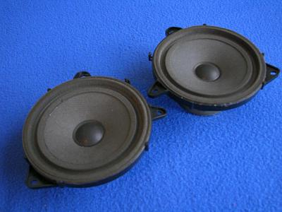 Audi A4 (B5 Platform) Front Door 4" Speakers-img_1070.jpg