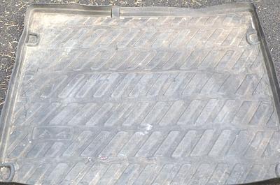 FS: 2008 A4 Sedan Cargo Tray  + S/H-dsc_7916.jpg