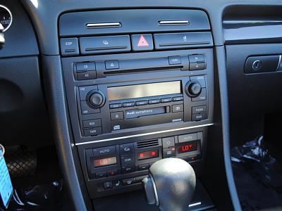 2005 Audi A4 1.8T onvertible-5.jpg