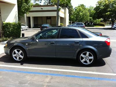 2005 A4 - Dolphin Gray 1.8T 00-photo.jpg