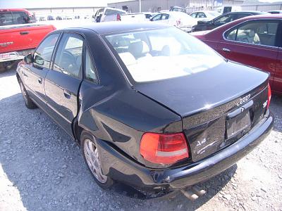 2000 audi a4 hit in rear-8279_02.jpg