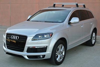 2009 Audi Q7 TDI Silver....Excellent Condition!-01.jpg