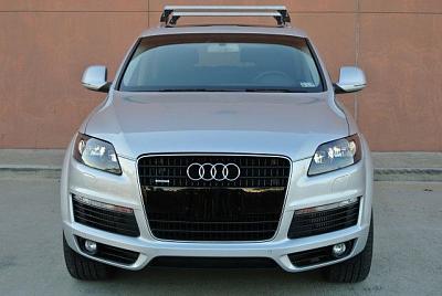 2009 Audi Q7 TDI Silver....Excellent Condition!-02.jpg