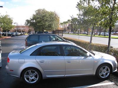 2008 Audi A4 2.0T Quattro-car_1.jpg
