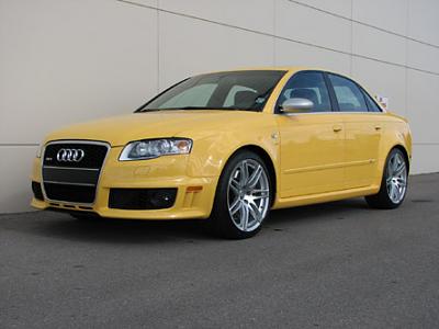2007 RS4 Yellow-audi2007rs4yellow2.jpg