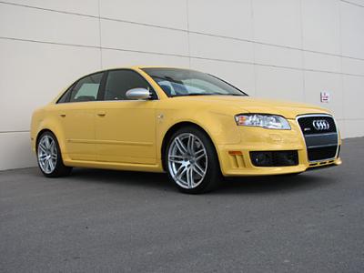 2007 RS4 Yellow-audi2007rs4yellow4.jpg