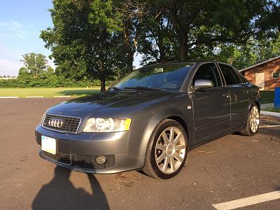 Rare Unmodified 2005 Audi A4 3.0 Ultrasport Quattro Sedan-front-driver.jpg