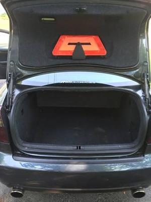 2004 Audi S4-00r0r_yeclpygn2x_600x450.jpg