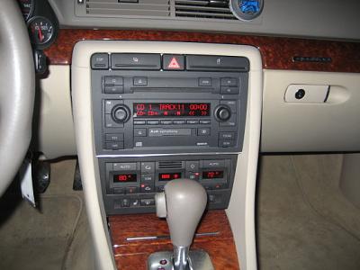 Beautiful Audi A4 3.0 Quattro '02 low milages-4099190050_238742368_im1_17_565x421_a_562x421.jpg