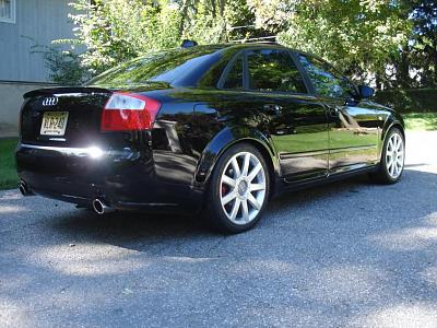 2004 Audi A4 1.8T Quattro Ultra Sport 6 spd-dsc01835.jpg