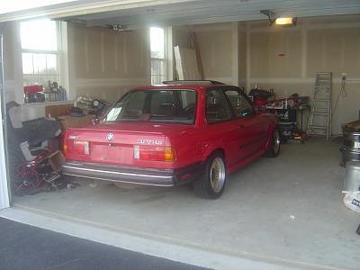 ft::RETRO  BMW 325is UPGRADED e30 red 5spd coupe (longisland)-picture-008.jpg