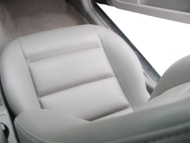 Name: AudiA4_8.jpg
Views: 147
Size: 27.5 KB