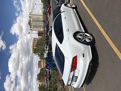 Clean white/black 2013 S7 Prestige low miles for sale-img_1719.jpg