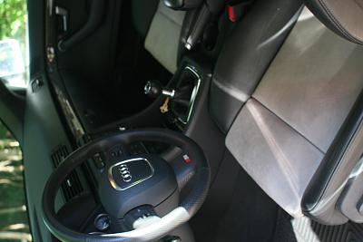 2007 S4 Avant- blk/blk w/ 6spd and carbon- 32-img_6497.jpg