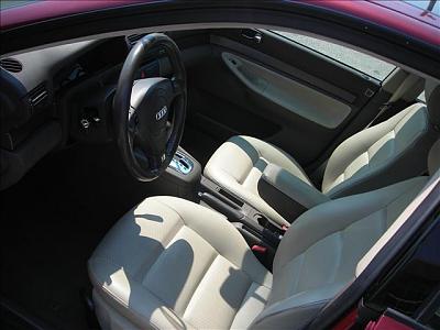 2001 Audi A4 Driver's Side Interior Door Panel-5bdd557b-bb3d-4407-8b23-6ba9c35eb3ed_10.jpg