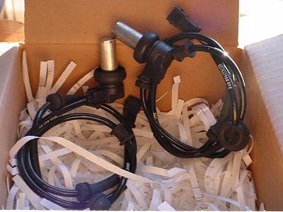 NEW - Rear ABS Brake Sensor 96-01 8D0927807C PAIR-dsc00644.jpg
