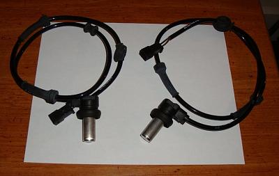 NEW - Rear ABS Brake Sensor 96-01 8D0927807C PAIR-dsc00246.jpg
