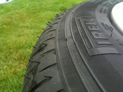 20" Audi Q7 Rims with Pirelli Tires (Brand New)-5.jpg