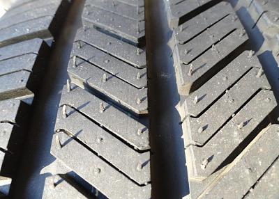 Totally PERFECT condition Audi OEM 17's off my 2012 A4-dsc00676a.jpg