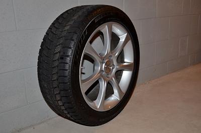 Like New - Blizzak LM-60 245/45 R18 Winter Tires mounted on Sport Edition A7 Wheels-dsc_3611.jpg