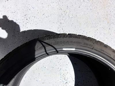 Blizzak 255/35 R19 (Set of 4) - 0-dsc01770.jpg