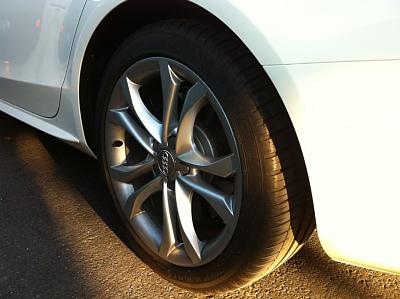 Set of 4 Michelin Pilot Sport 3 245/45/ZR18s from '12 S4-lr.jpg