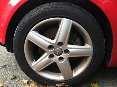 Audi A4 17'' OEM 5spoke Wheels 750$-img_0586%5B1%5D.jpg