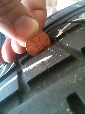 4 Pirelli P-Zero 255/35/19's Rosso plenty of tread-003.jpg