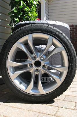 Audi S5 winter Tire and Wheels for sale-img_0002.jpg
