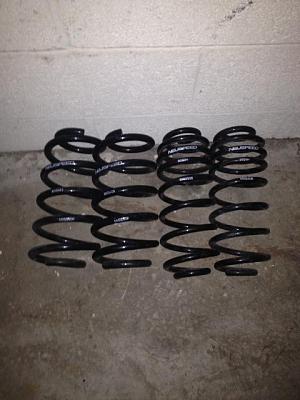 FS: Neuspeed Lowering Springs for B8 A4-1_zpsc8ccbf0c.jpg
