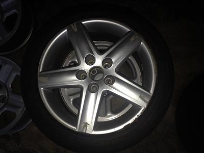 Set of stock Audi A4 wheels silver-photo-1.jpg