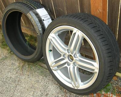 FS: One OEM A3 Tri-spoke wheel 2009-2013, Two NEW RE050A 225/40/18 TIRES 9/OBO-two_up_dscn0030.jpg