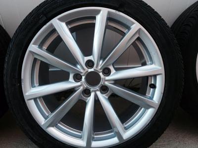 2011 A6 18&quot; rims and continental tires-1200$-photo-3.jpg