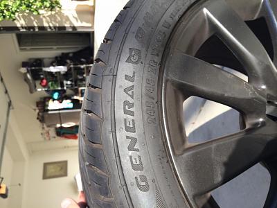 4 clean 2010 A4 factory rims with tires-img_0553.jpg